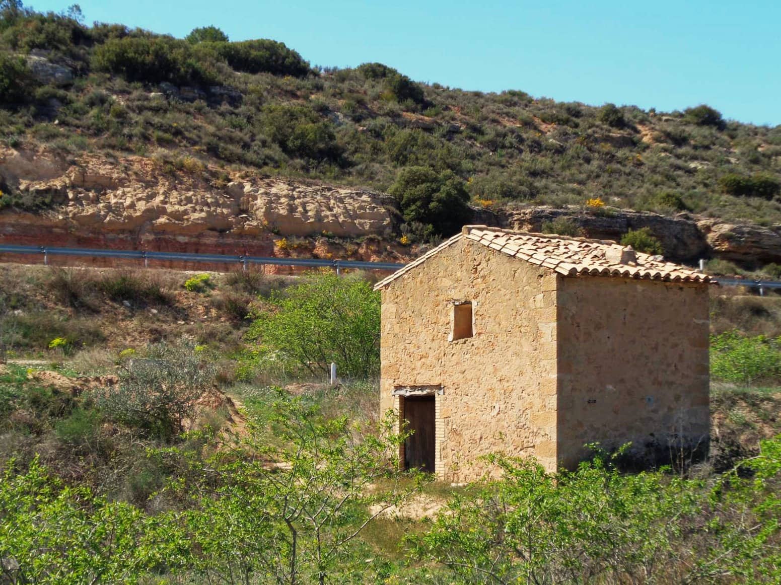 Finca/Herregård til salgs i Maella - € 15 000 (Ref: 9995237)