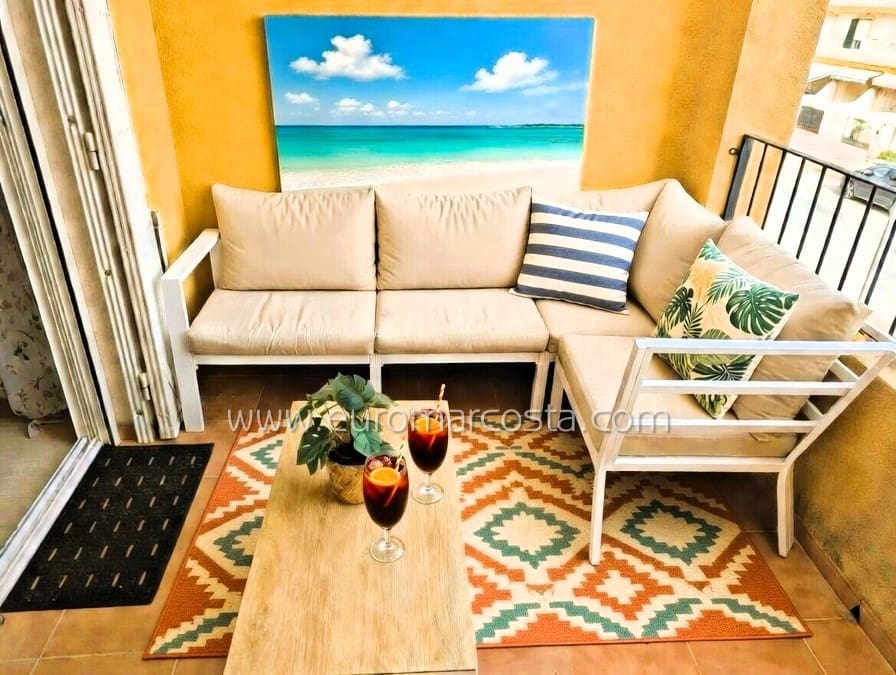 2 slaapkamer Appartement te koop in Daya Nueva met zwembad - € 130.000 (Ref: 10077355)
