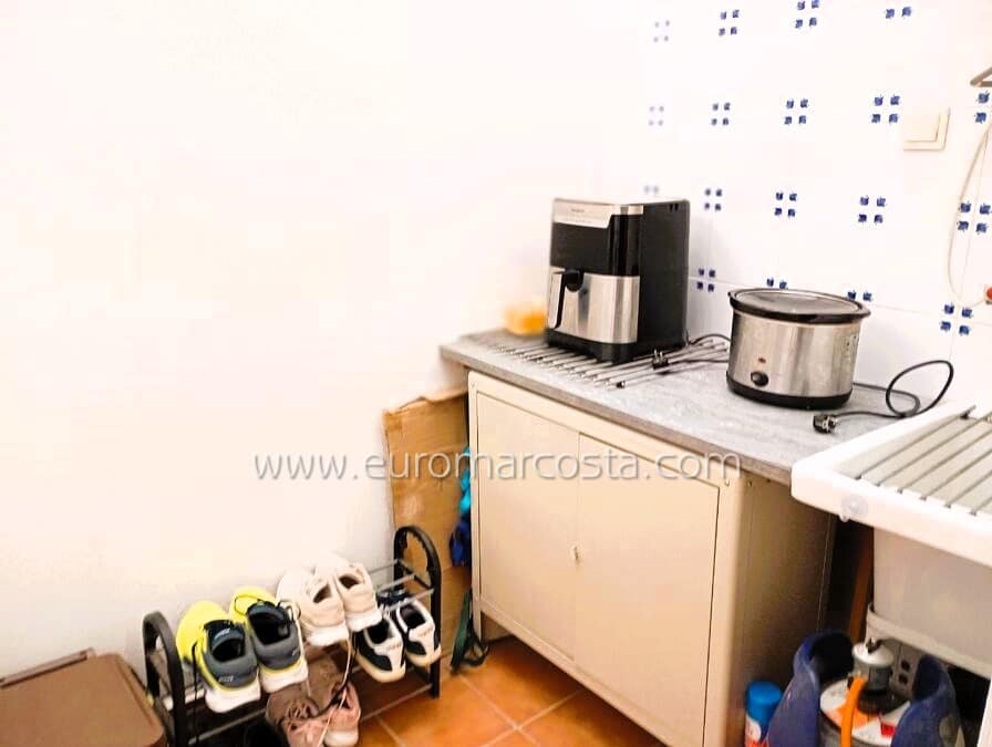 Adosado de 3 habitaciones en Daya Vieja en venta - 135.000 € (Ref: 10135190)