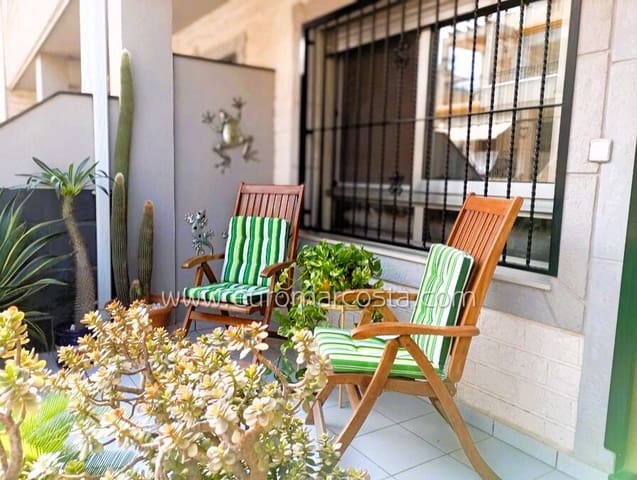 3 quarto Moradia em Banda para venda em Daya Vieja - 135 000 € (Ref: 10135190)