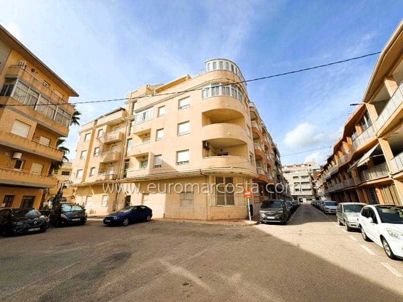 2 slaapkamer Appartement te koop in La Mata - € 149.000 (Ref: 10140140)