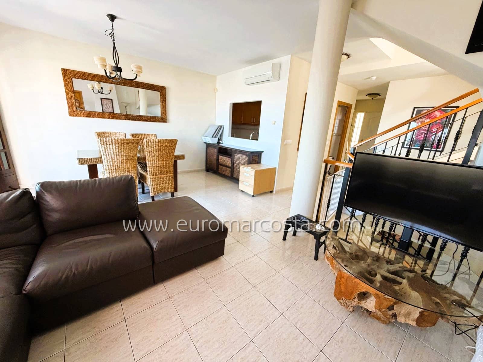 5 camera da letto Villetta a Schiera in vendita in Alfaz del Pi / L'Alfas del Pi con piscina garage - 409.000 € (Rif: 10165797)