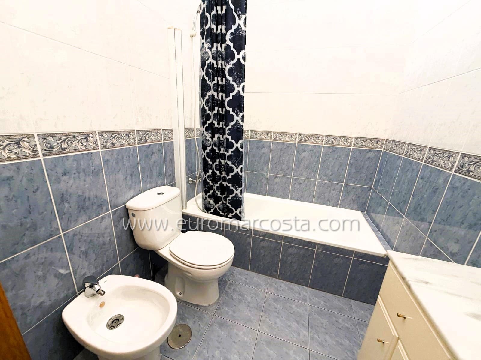 5 camera da letto Villetta a Schiera in vendita in Alfaz del Pi / L'Alfas del Pi con piscina garage - 409.000 € (Rif: 10165797)