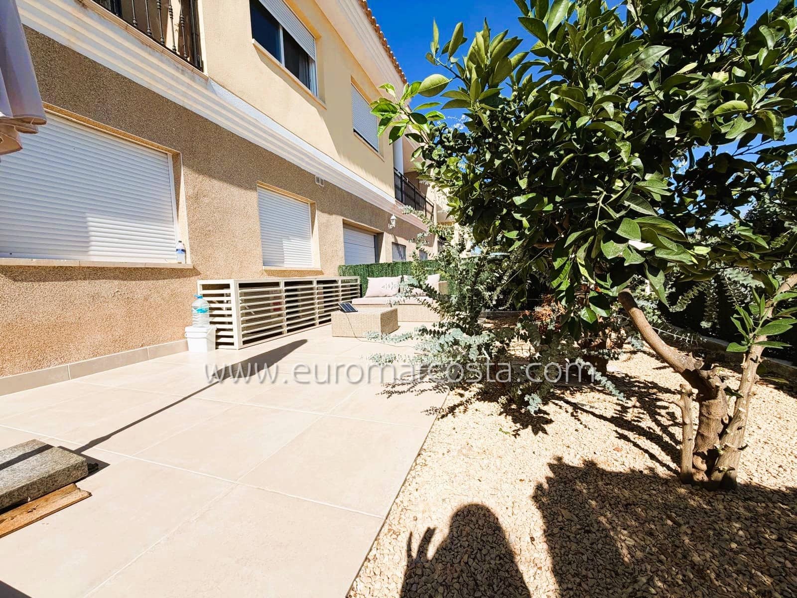 5 camera da letto Villetta a Schiera in vendita in Alfaz del Pi / L'Alfas del Pi con piscina garage - 409.000 € (Rif: 10165797)