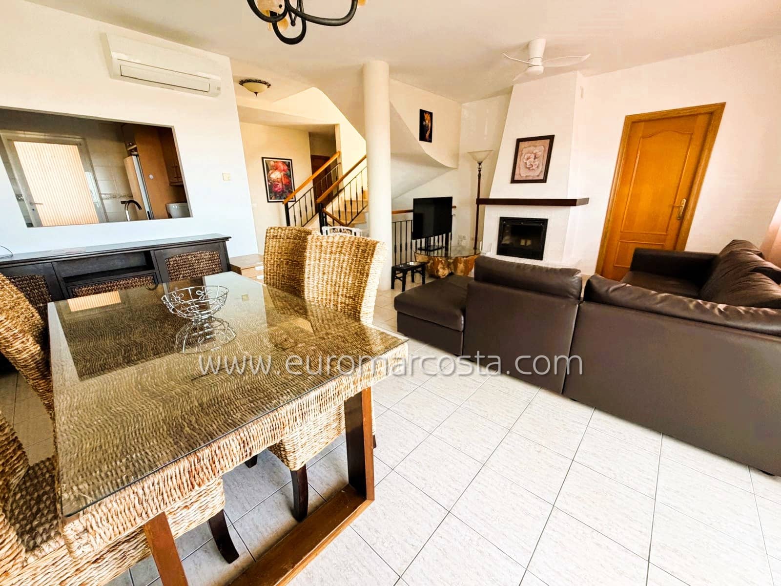 5 camera da letto Villetta a Schiera in vendita in Alfaz del Pi / L'Alfas del Pi con piscina garage - 409.000 € (Rif: 10165797)