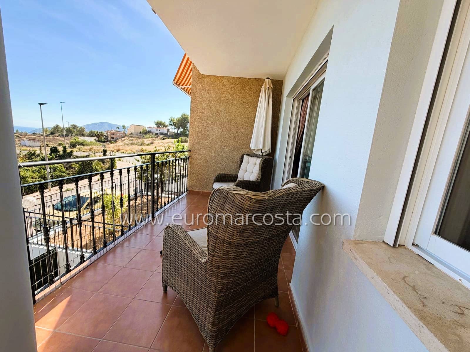 5 camera da letto Villetta a Schiera in vendita in Alfaz del Pi / L'Alfas del Pi con piscina garage - 409.000 € (Rif: 10165797)