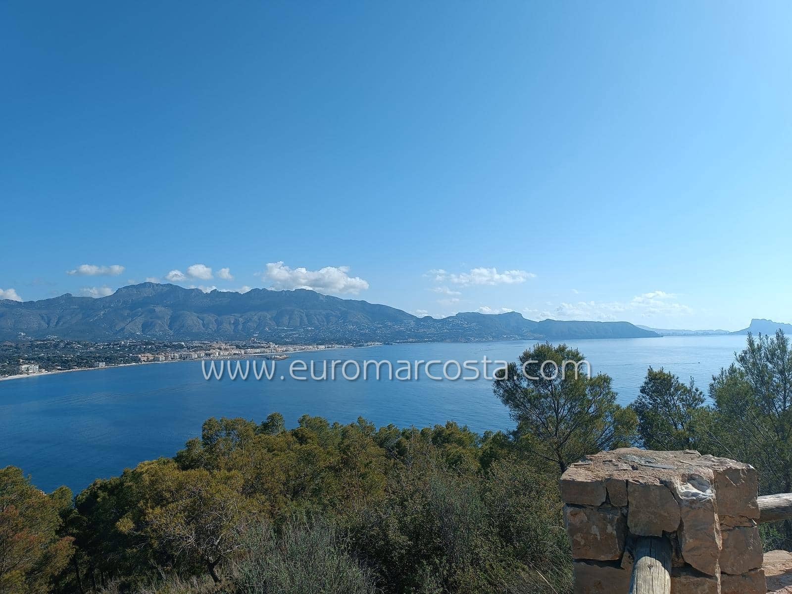 5 camera da letto Villetta a Schiera in vendita in Alfaz del Pi / L'Alfas del Pi con piscina garage - 409.000 € (Rif: 10165797)