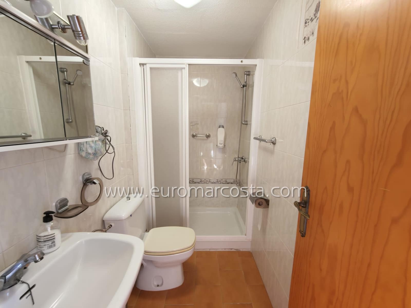 1 Zimmer Apartment zu verkaufen in La Mata mit Pool Garage - 134.900 € (Ref: 10165957)