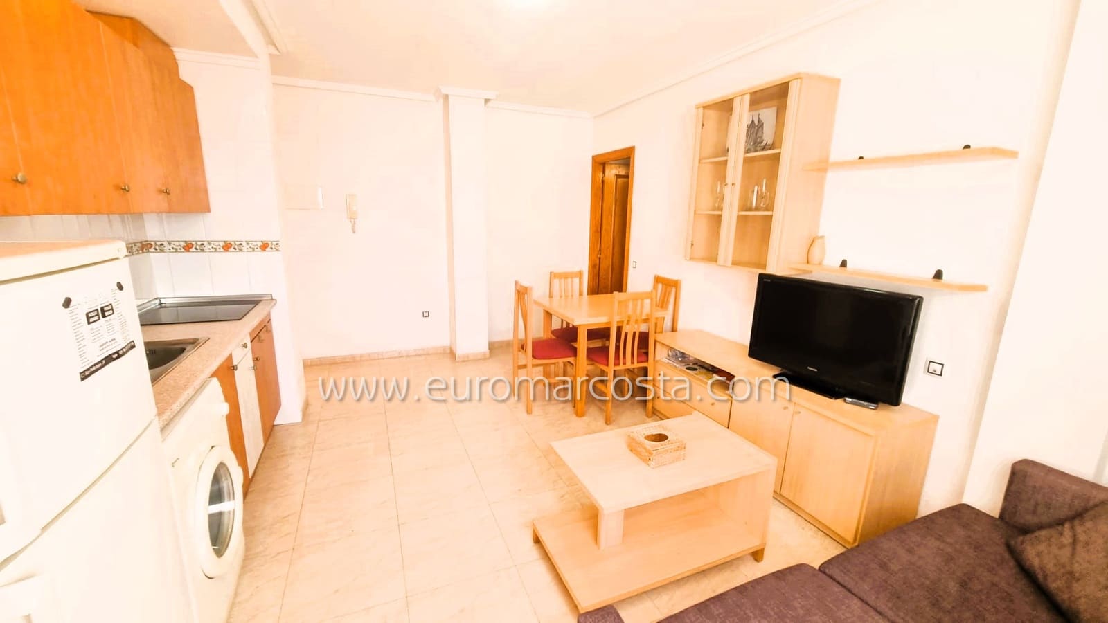 2 bedroom Apartment for sale in Torrevieja with pool - € 115,900 (Ref: 10165958)