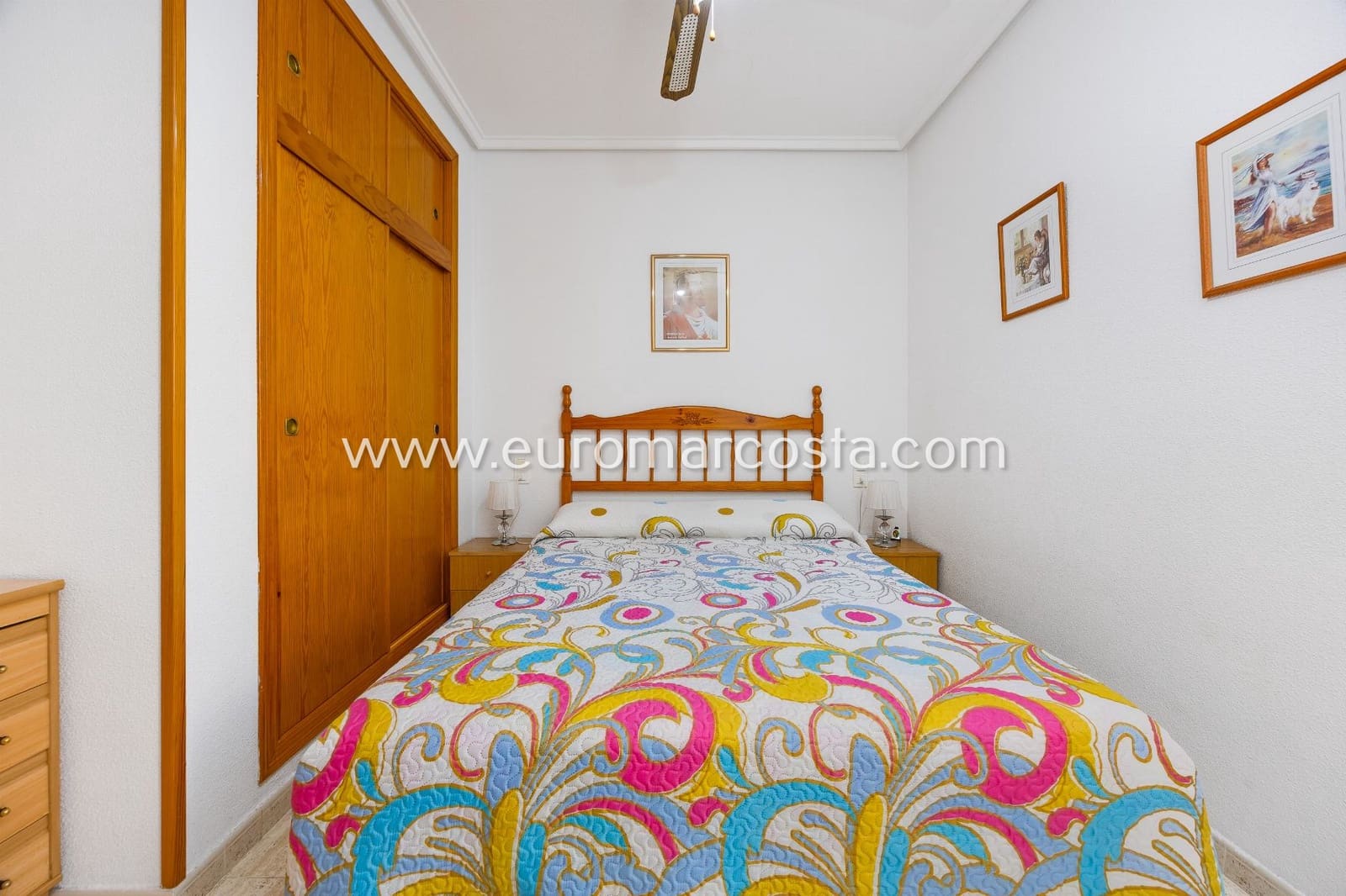 2 soverom Leilighet til salgs i Torrevieja med svømmebasseng garasje - € 159 900 (Ref: 10165959)