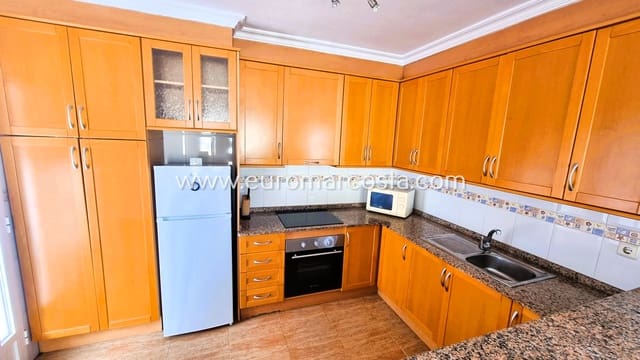 3 bedroom Semi-detached Villa for sale in El Moncayo - El Pòrtic, Guardamar del Segura with pool garage - € 199,000 (Ref: 10167292)
