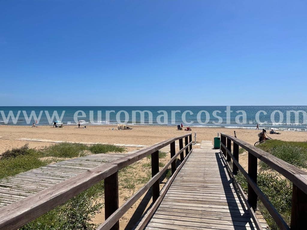 5 soveværelse Finca/Landehus til salg i La Marina - € 290.000 (Ref: 7071146)