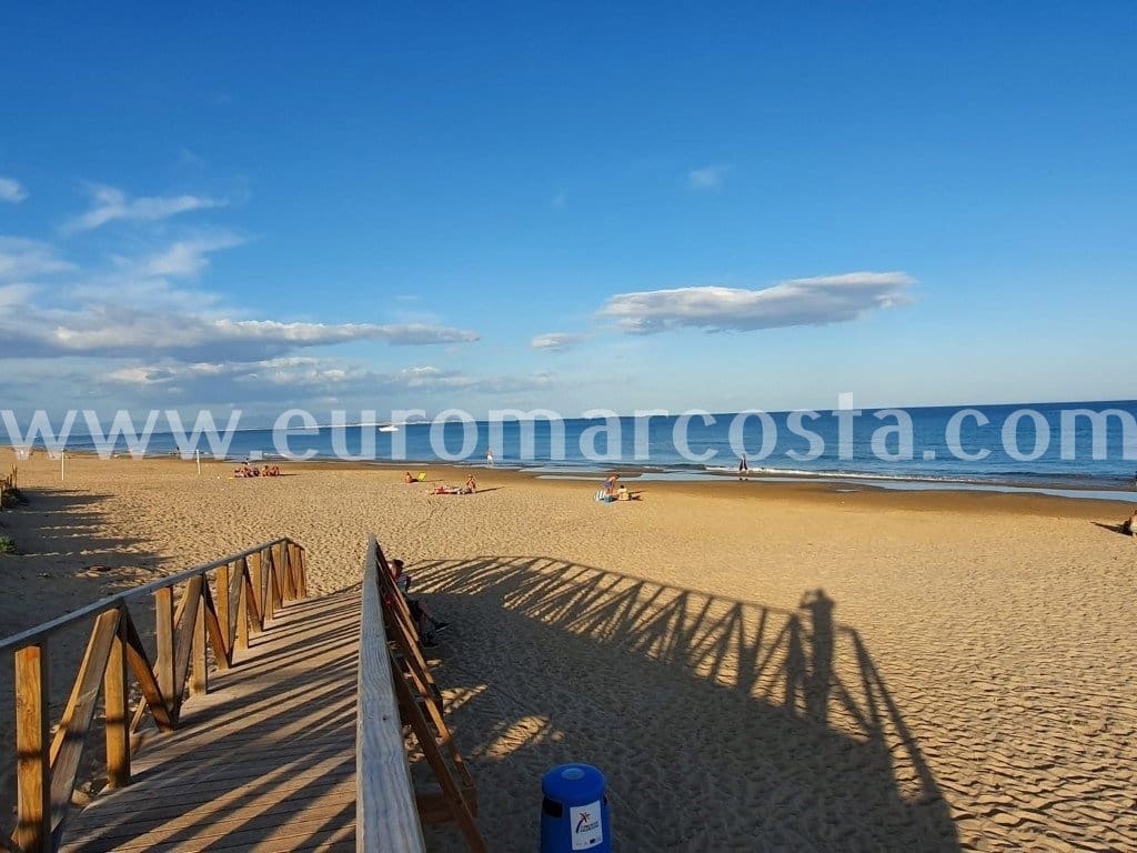 5 sypialnia Finka/Dom wiejski na sprzedaż w Elche / Elx - 290 000 € (Ref: 7071146)