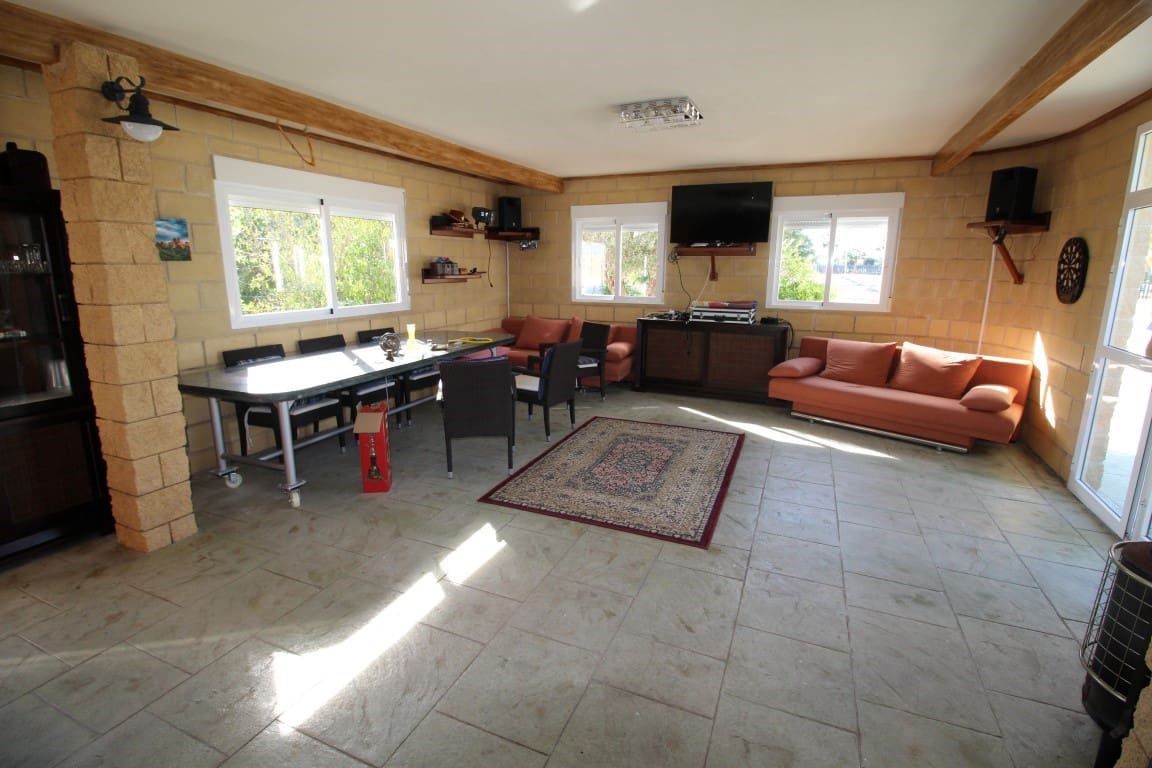 5 soveværelse Finca/Landehus til salg i Elche / Elx med swimmingpool garage - € 1.190.000 (Ref: 7153684)