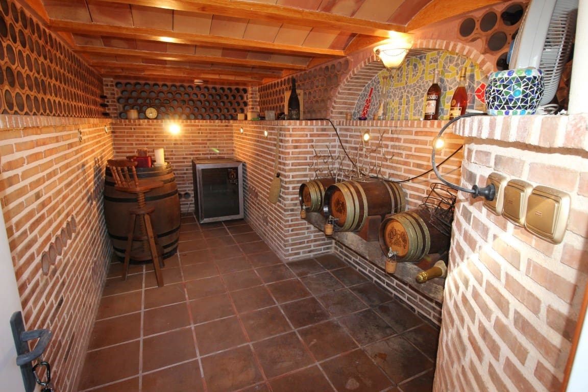 5 soveværelse Finca/Landehus til salg i Elche / Elx med swimmingpool garage - € 1.190.000 (Ref: 7153684)