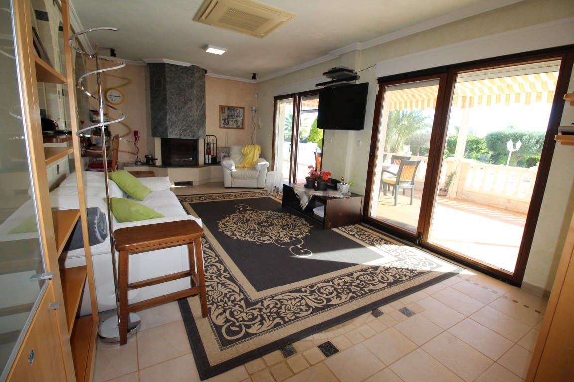 5 soveværelse Finca/Landehus til salg i Elche / Elx med swimmingpool garage - € 1.190.000 (Ref: 7153684)