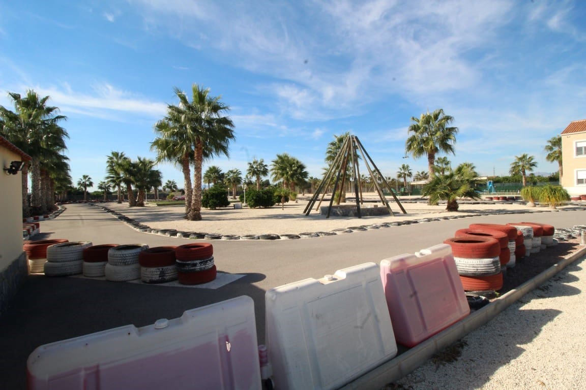5 soveværelse Finca/Landehus til salg i Elche / Elx med swimmingpool garage - € 1.190.000 (Ref: 7153684)