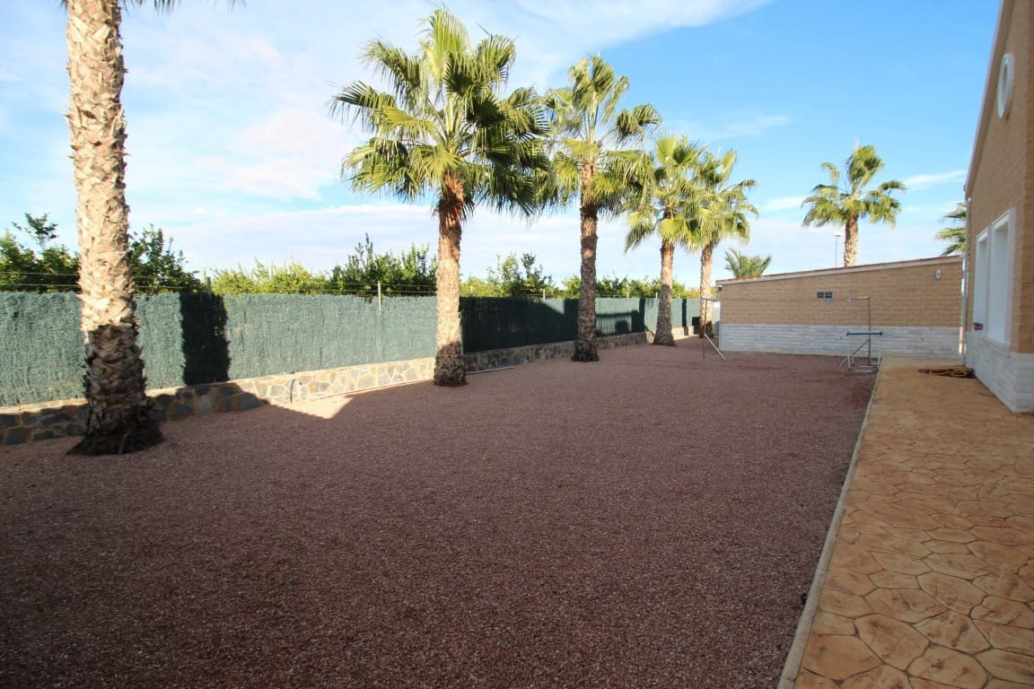 5 soveværelse Finca/Landehus til salg i Elche / Elx med swimmingpool garage - € 1.190.000 (Ref: 7153684)
