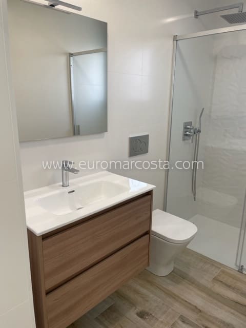 3 sypialnia Willa na sprzedaż w Filipinas z basenem - 399 900 € (Ref: 7241230)