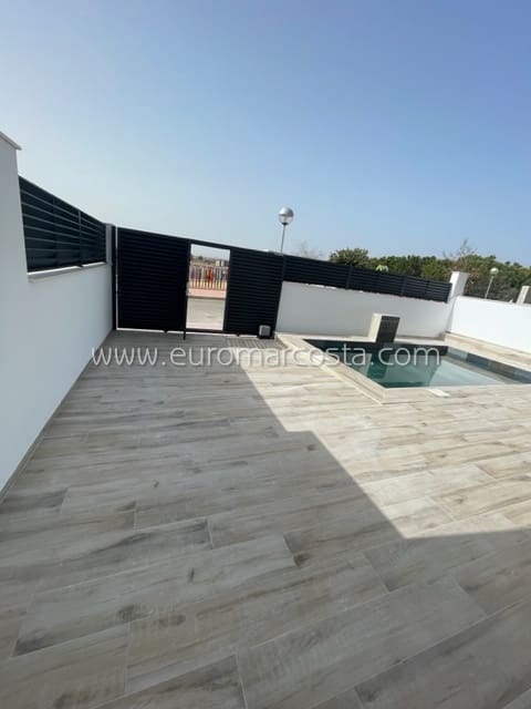 3 sypialnia Willa na sprzedaż w Filipinas z basenem - 399 900 € (Ref: 7241230)