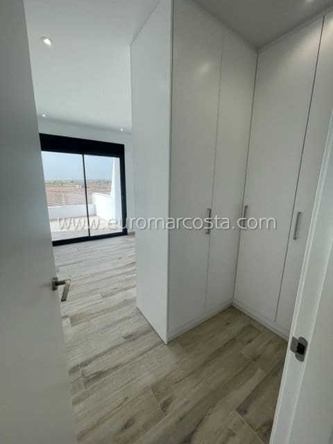 3 sypialnia Willa na sprzedaż w Orihuela Costa z basenem - 399 900 € (Ref: 7241230)