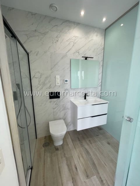 3 sypialnia Willa na sprzedaż w Orihuela Costa z basenem - 399 900 € (Ref: 7241230)
