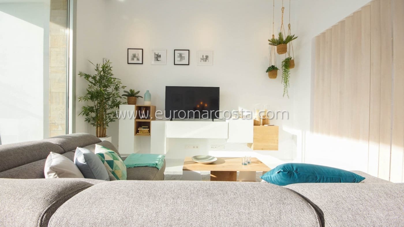 3 sovrum Villa till salu i Torrevieja med pool - 449 000 € (Ref: 7241231)