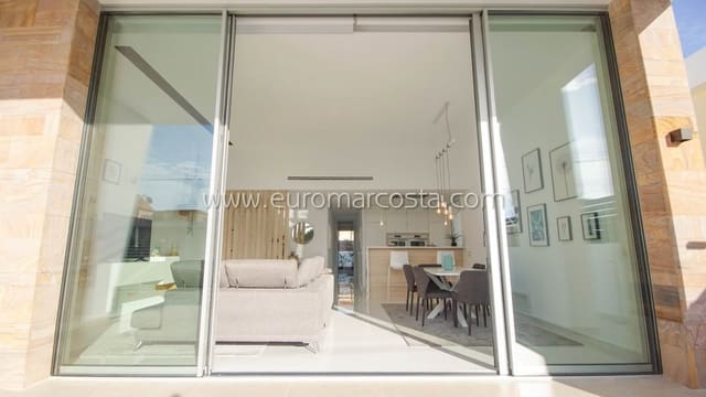 3 sypialnia Willa na sprzedaż w El Chaparral - La Siesta - La Torreta, Torrevieja z basenem - 449 000 € (Ref: 7241231)
