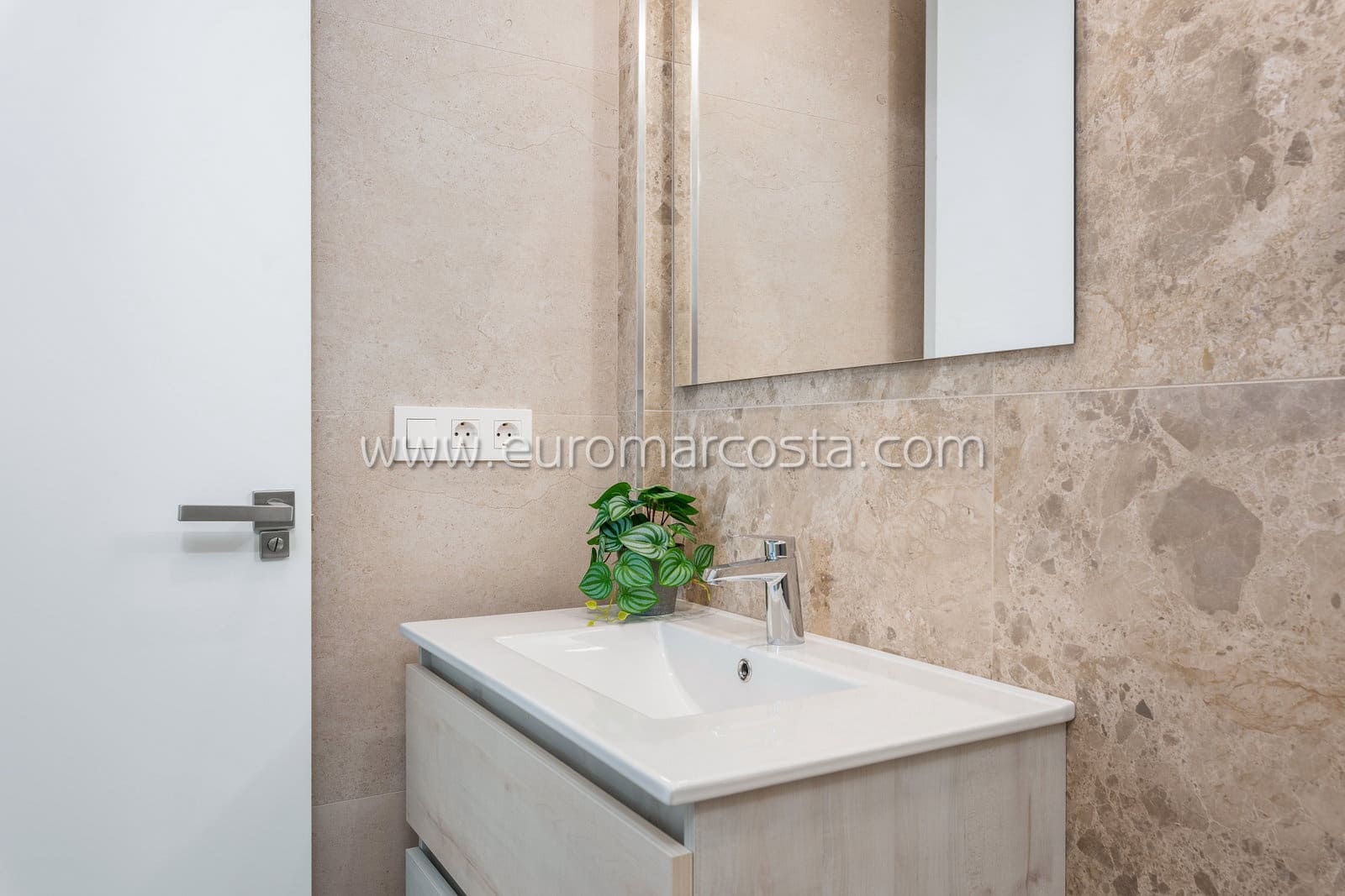 3 sypialnia Willa na sprzedaż w San Fulgencio z basenem - 399 900 € (Ref: 7247443)
