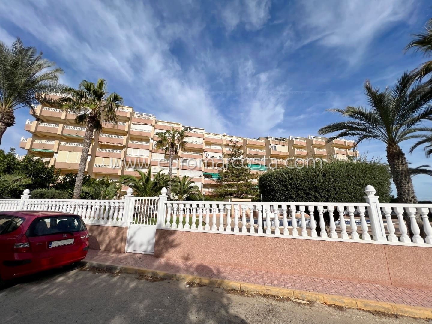 2 bedroom Apartment for sale in La Mata, Torrevieja with pool garage