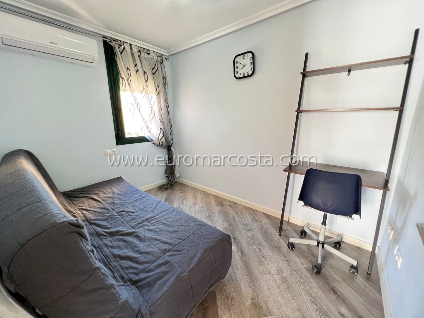 4 soveværelse Rækkehus til salg i Los Balcones med swimmingpool garage - € 385.000 (Ref: 7921845)