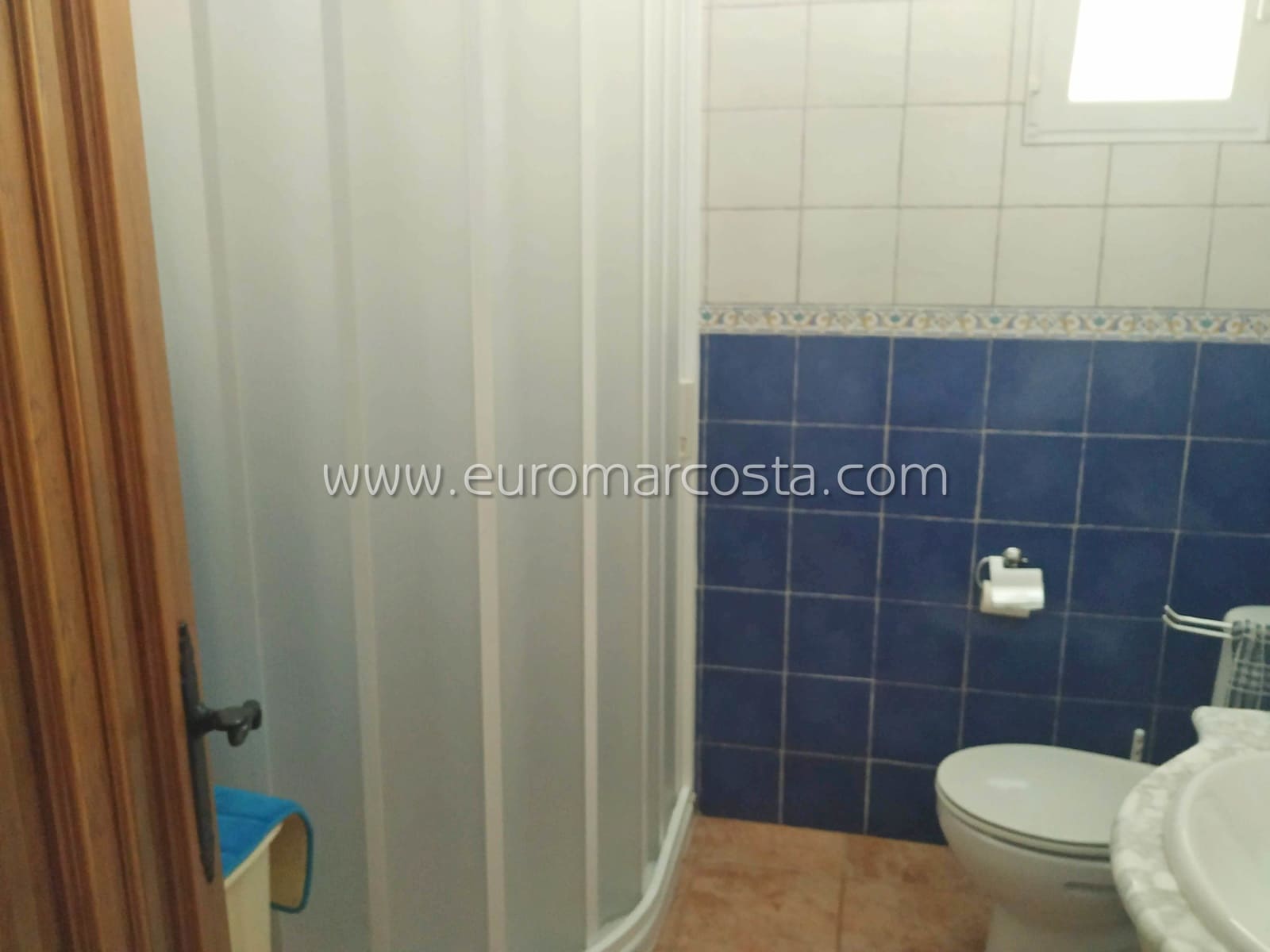 3 sypialnia Finka/Dom wiejski na sprzedaż w Fortuna z garażem - 239 000 € (Ref: 7986027)