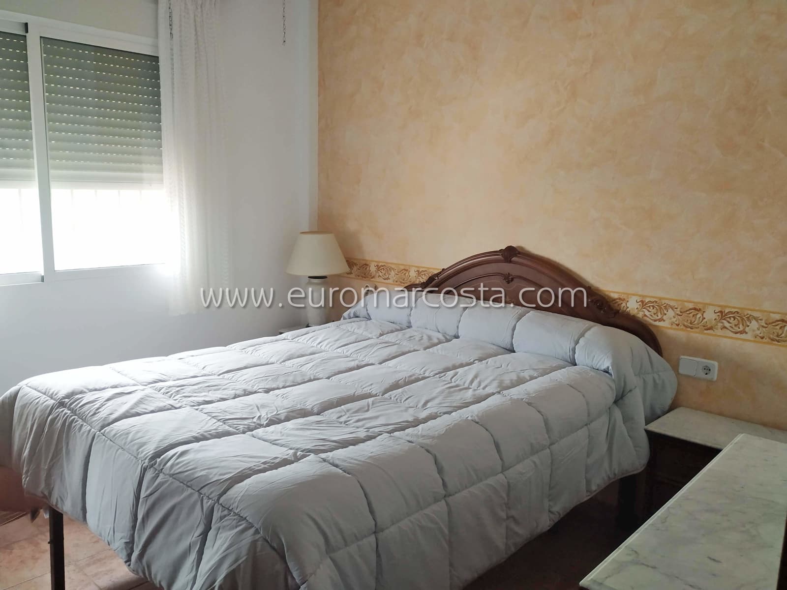 3 sypialnia Finka/Dom wiejski na sprzedaż w Fortuna z garażem - 239 000 € (Ref: 7986027)