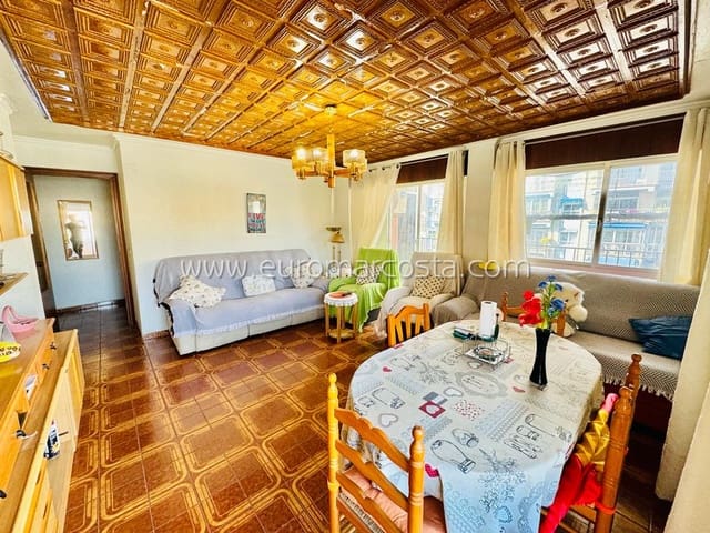 Apartamento de 2 habitaciones en Torrevieja en venta - 139.990 € (Ref: 8034998)