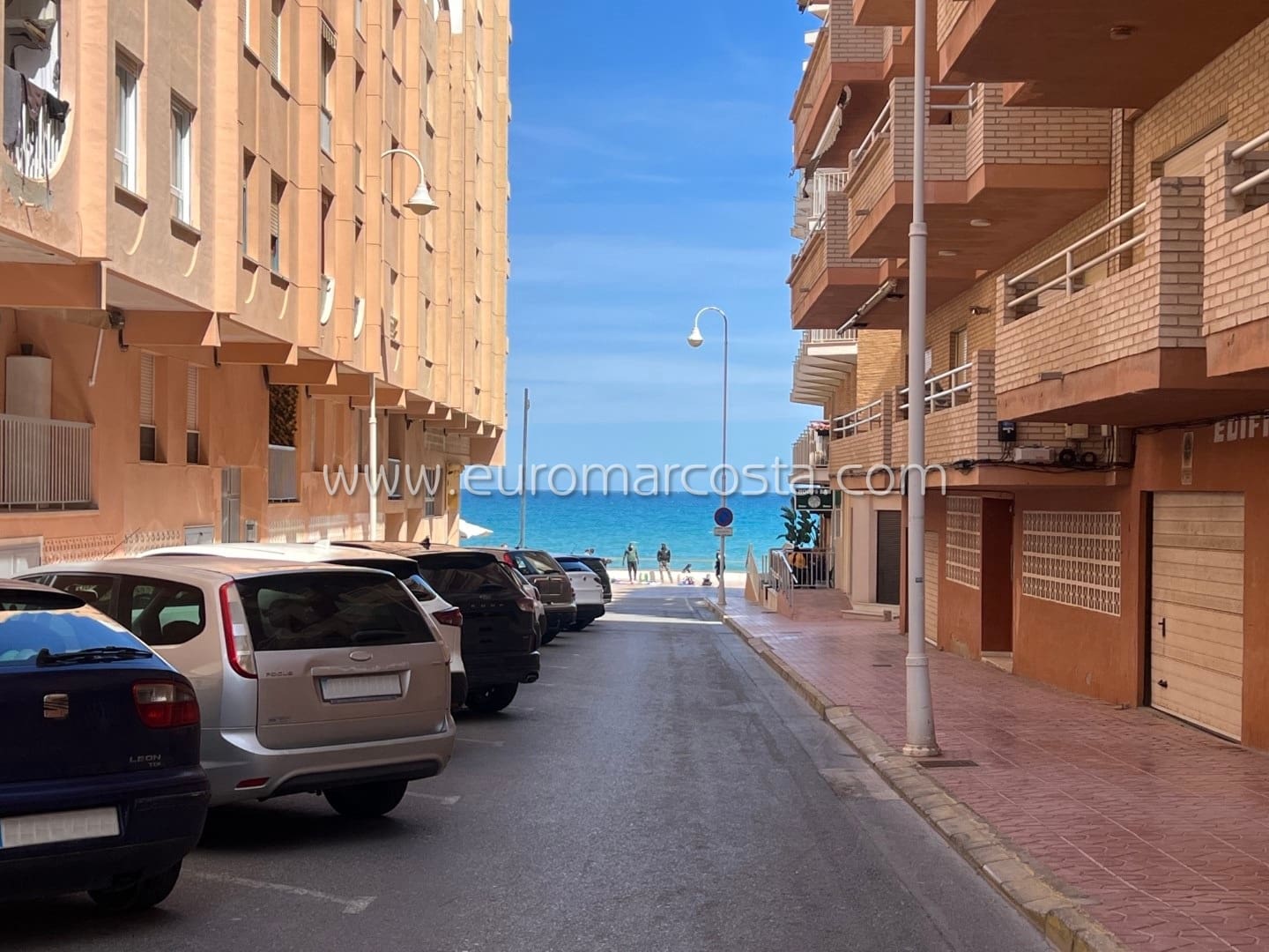 3 bedroom Apartment for sale in Guardamar del Segura - € 185,000 (Ref: 8297134)