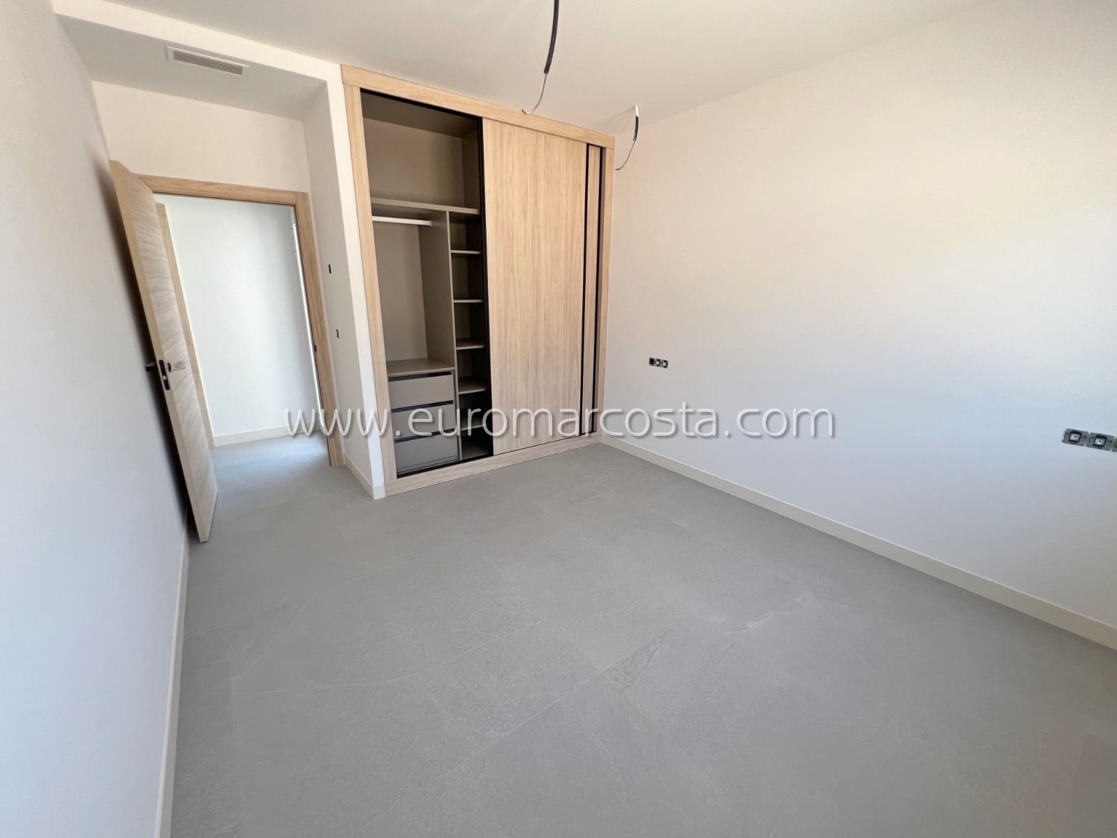 3 soveværelse Rækkehus til salg i Macisvenda - € 470.000 (Ref: 8406291)