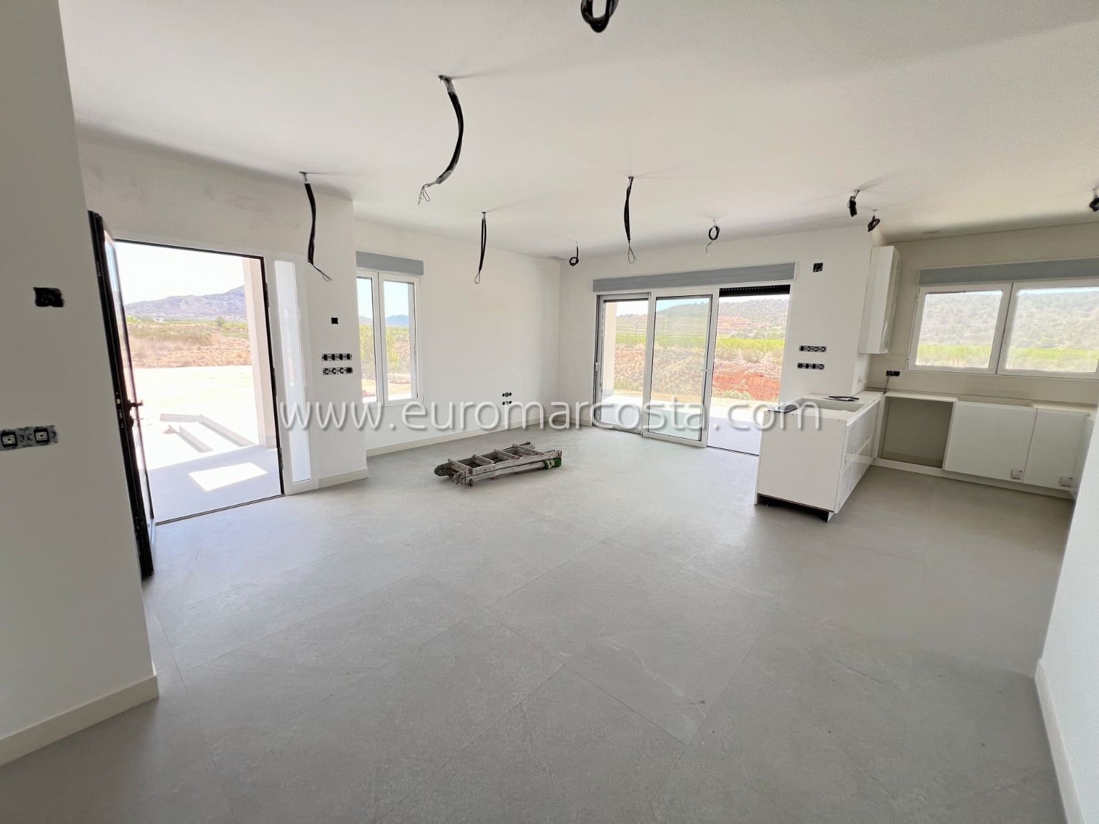 3 soveværelse Rækkehus til salg i Macisvenda - € 470.000 (Ref: 8406291)