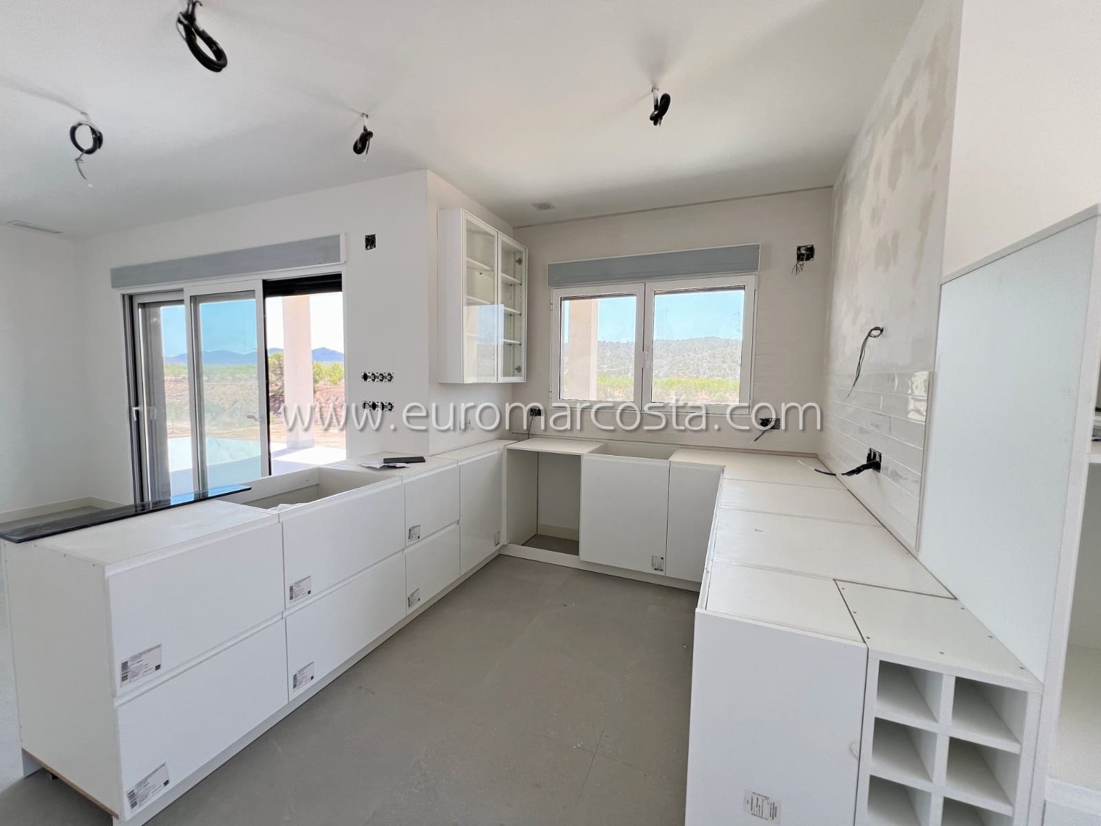 3 soveværelse Rækkehus til salg i Macisvenda - € 470.000 (Ref: 8406291)