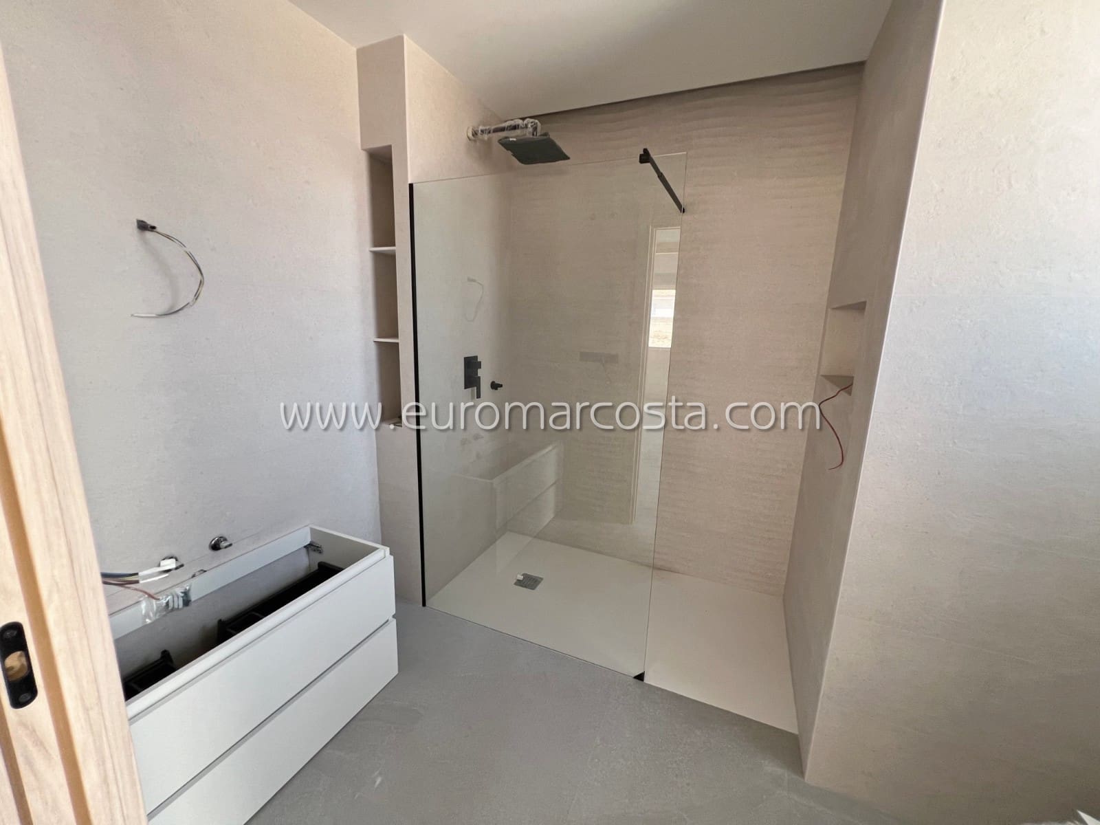 3 soveværelse Rækkehus til salg i Macisvenda - € 470.000 (Ref: 8406291)