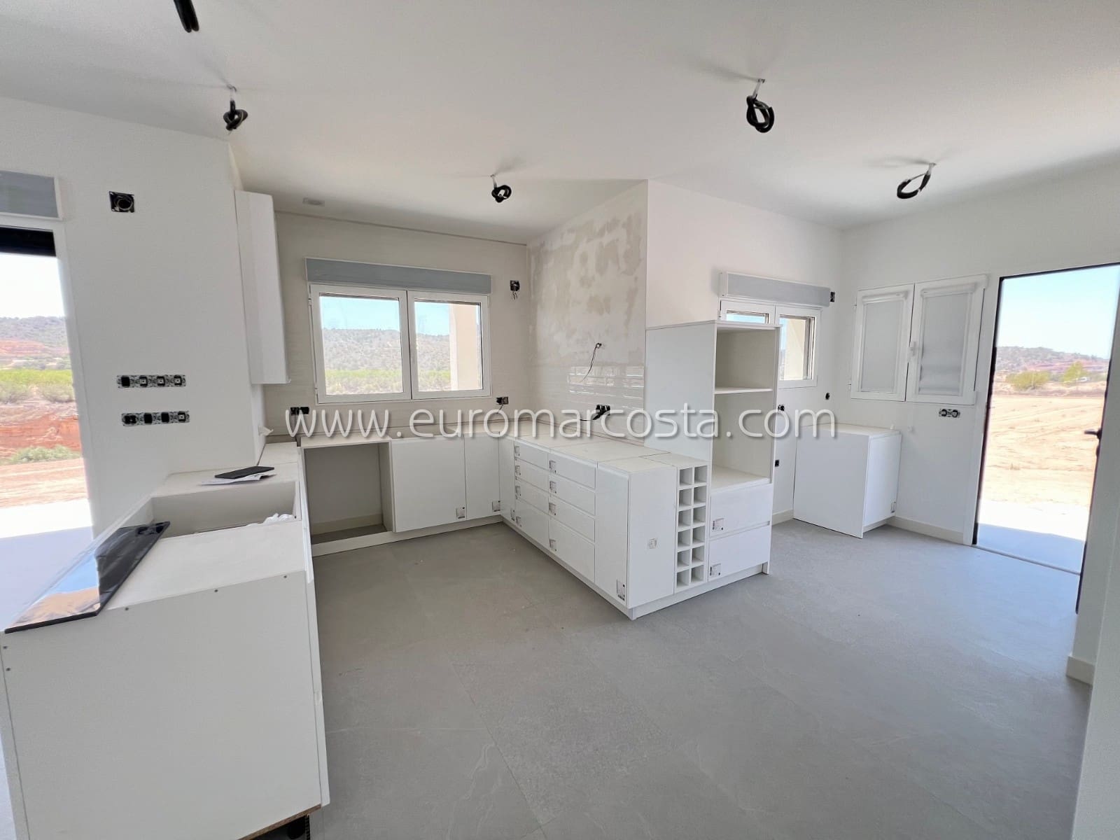 3 soveværelse Rækkehus til salg i Macisvenda - € 470.000 (Ref: 8406291)