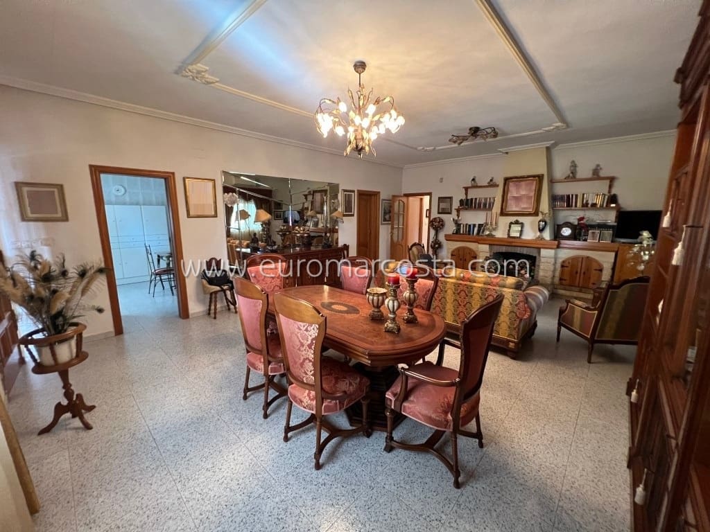 5 soverom Finca/Herregård til salgs i Albatera med svømmebasseng garasje - € 599 000 (Ref: 8596590)