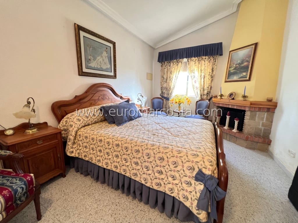 5 soverom Finca/Herregård til salgs i Albatera med svømmebasseng garasje - € 599 000 (Ref: 8596590)