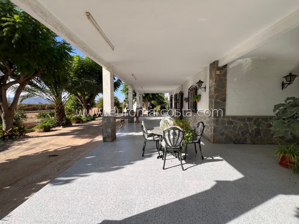 5 soverom Finca/Herregård til salgs i Albatera med svømmebasseng garasje - € 599 000 (Ref: 8596590)