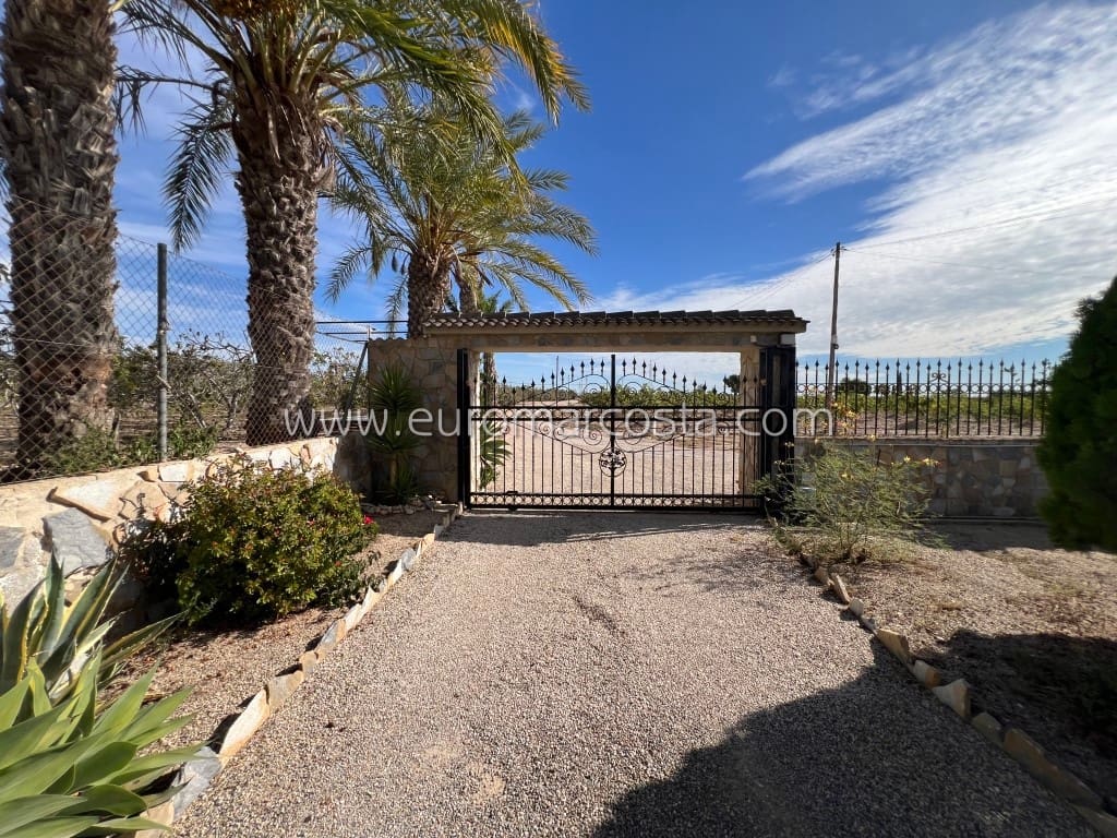 5 soverom Finca/Herregård til salgs i Albatera med svømmebasseng garasje - € 599 000 (Ref: 8596590)