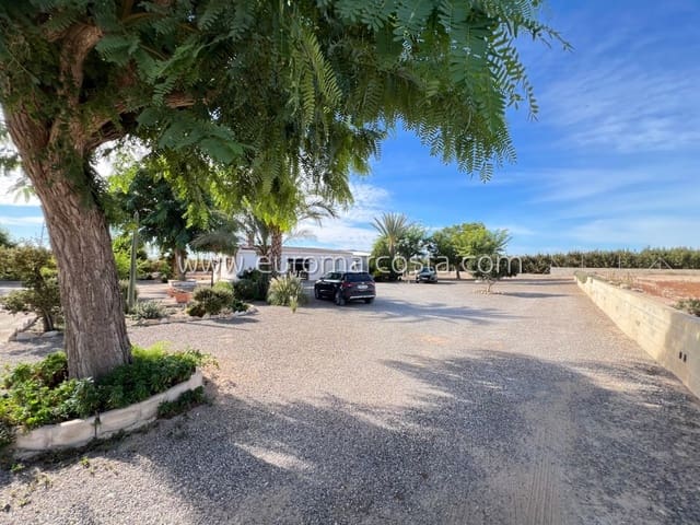 5 quarto Quinta/Casa Rural para venda em Albatera com piscina garagem - 599 000 € (Ref: 8596590)