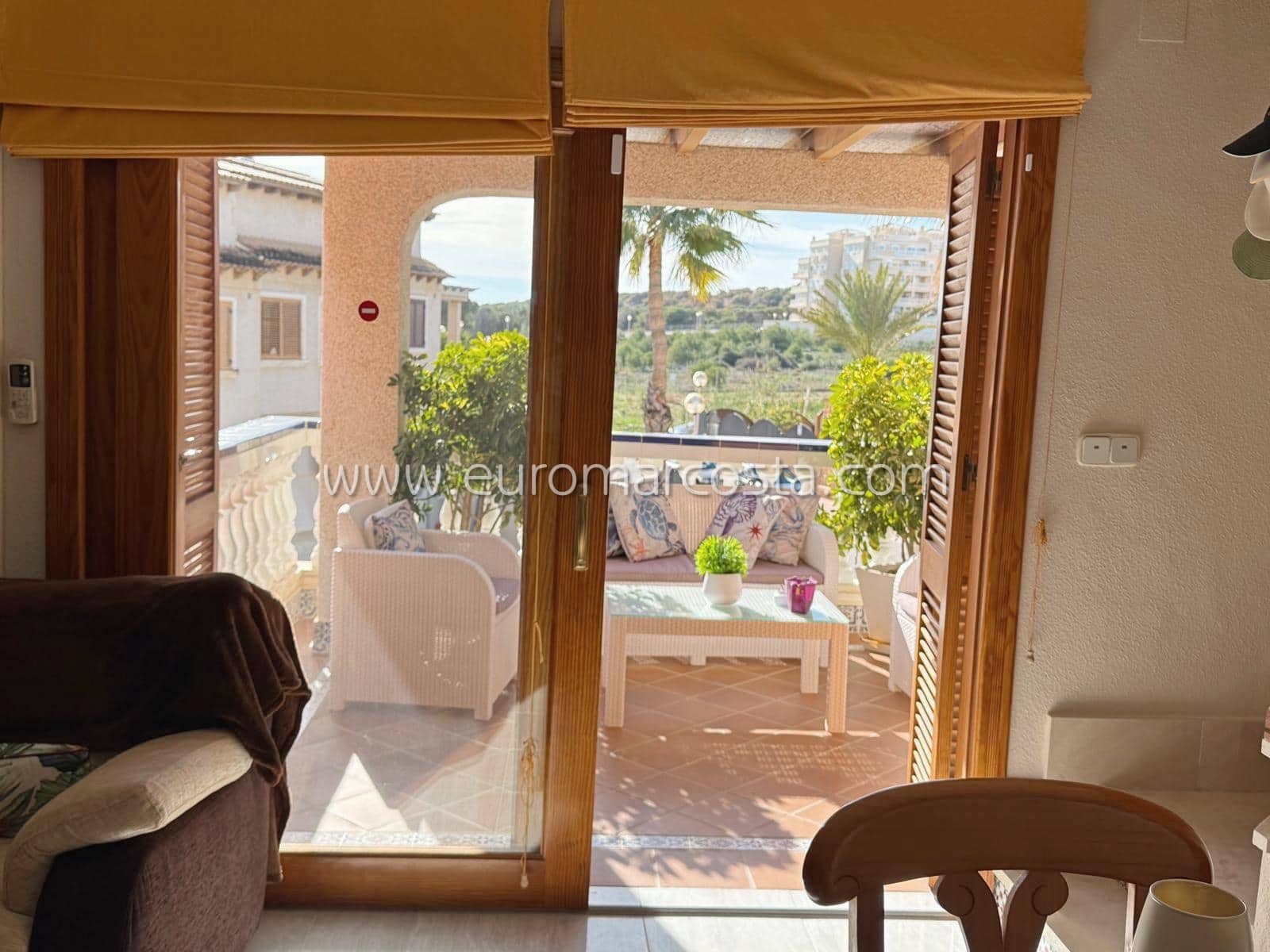 4 soveværelse Bungalow til salg i Guardamar del Segura med swimmingpool garage - € 360.000 (Ref: 8728327)