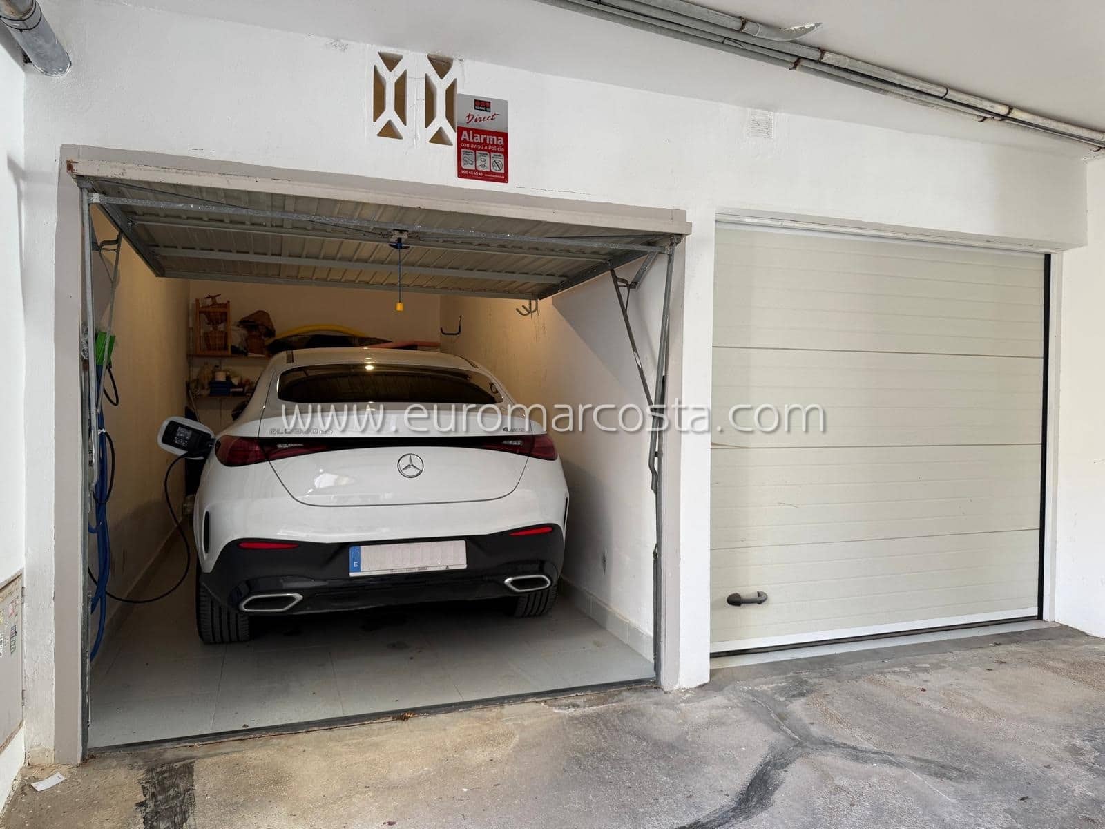 4 soveværelse Bungalow til salg i Guardamar del Segura med swimmingpool garage - € 360.000 (Ref: 8728327)