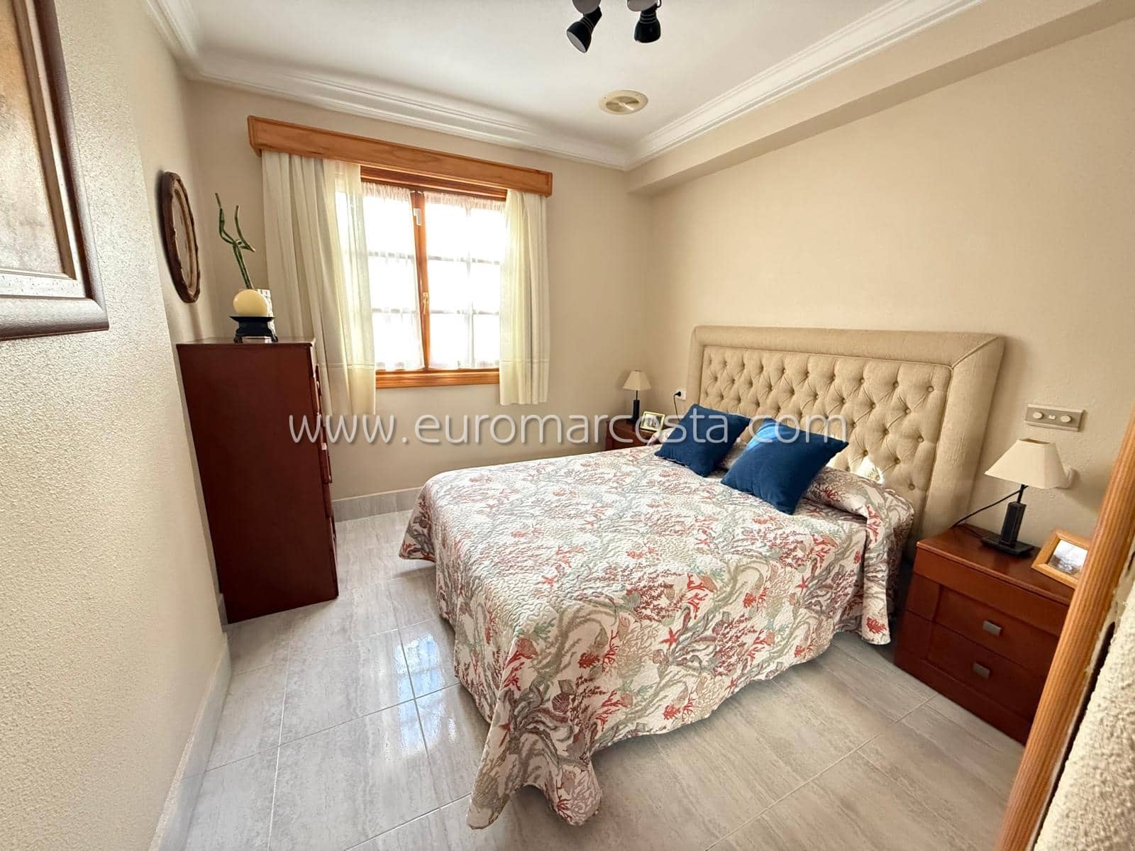 4 soveværelse Bungalow til salg i Guardamar del Segura med swimmingpool garage - € 360.000 (Ref: 8728327)