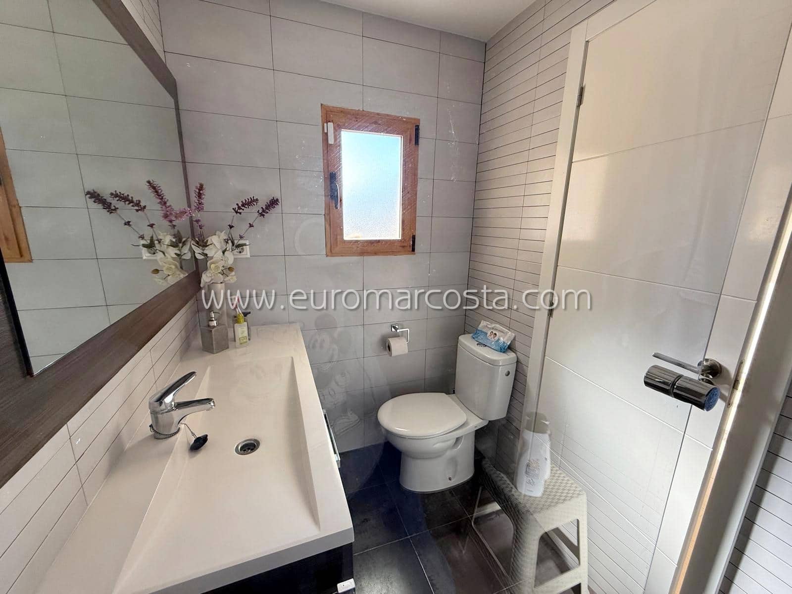 4 soveværelse Bungalow til salg i Guardamar del Segura med swimmingpool garage - € 360.000 (Ref: 8728327)