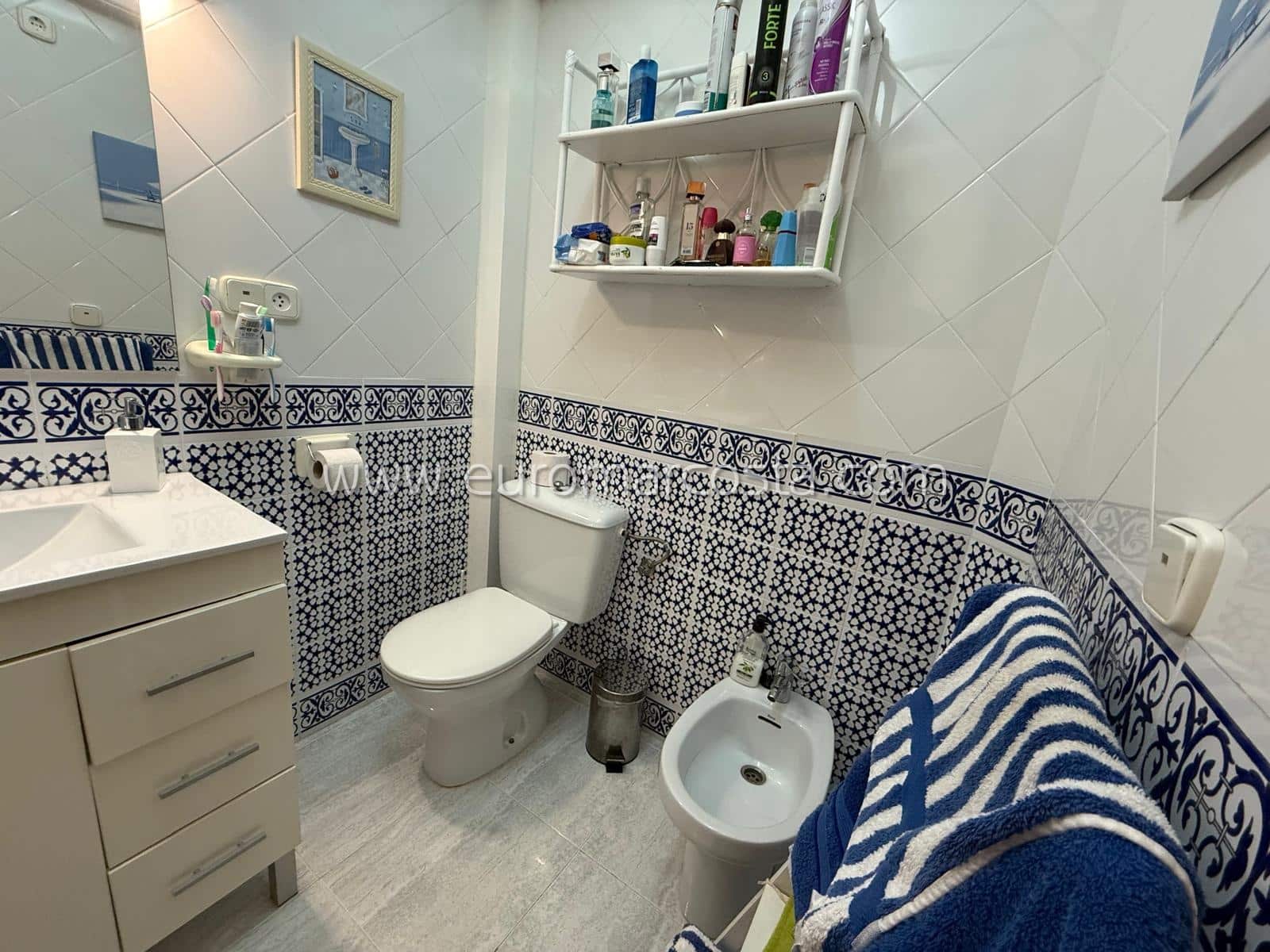 4 soveværelse Bungalow til salg i Guardamar del Segura med swimmingpool garage - € 360.000 (Ref: 8728327)